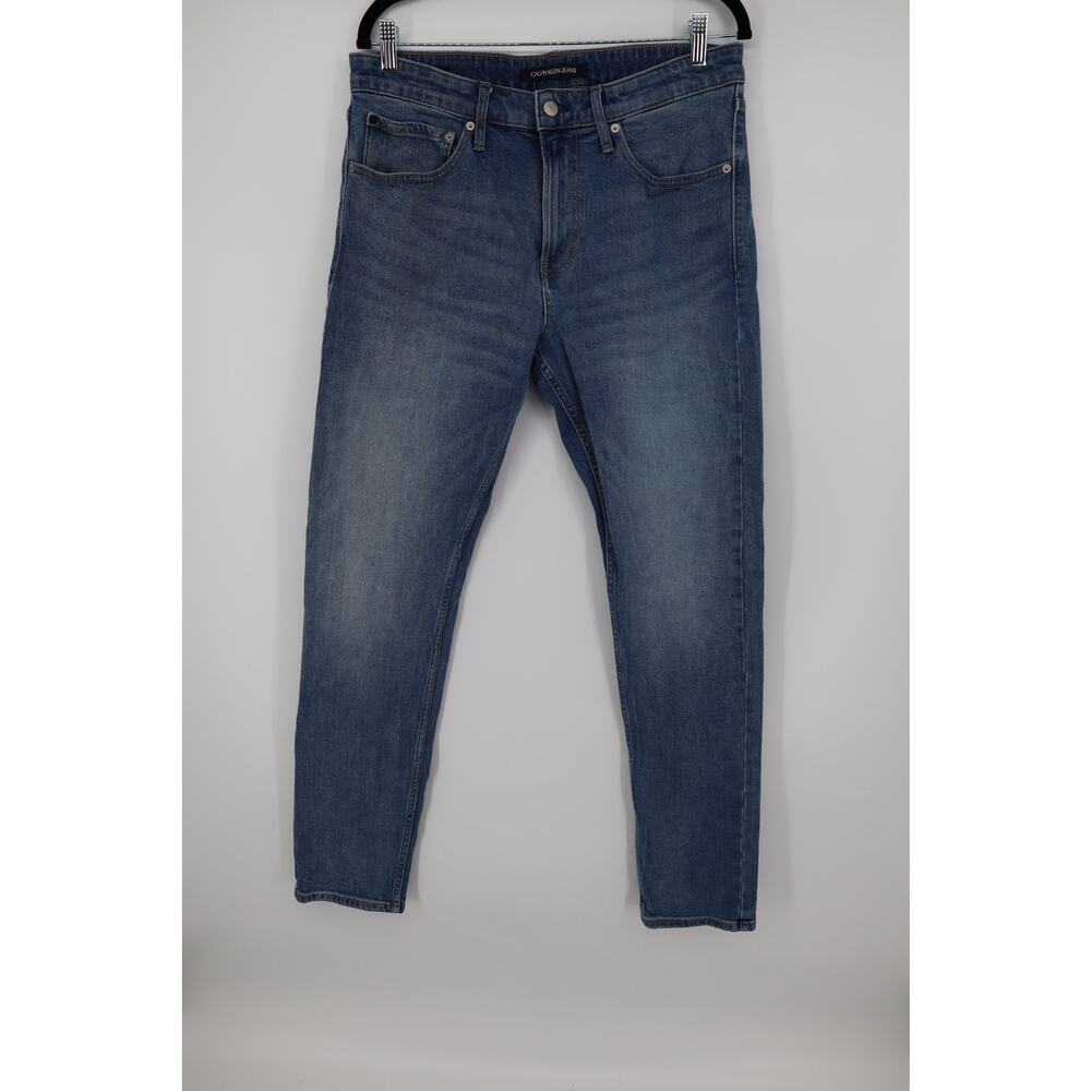 Calvin Klein Jeans Size 33x32 Women's
